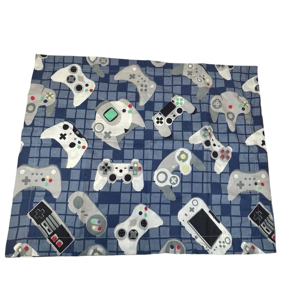 2 Nintendo Gaming Controllers Pillow Shams Blue size 30 X 23 Envelope Style